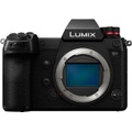 Panasonic LUMIX S1 Mirrorless Full-Frame 4K Photo Digital Camera (Body Only) DC-S1BODY - Best Buy